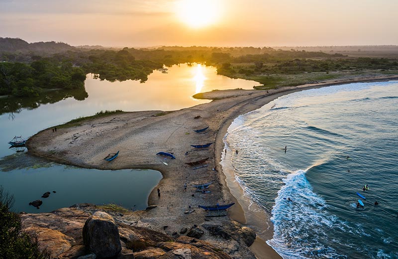 Cute Spots For A Date In Arugam Bay