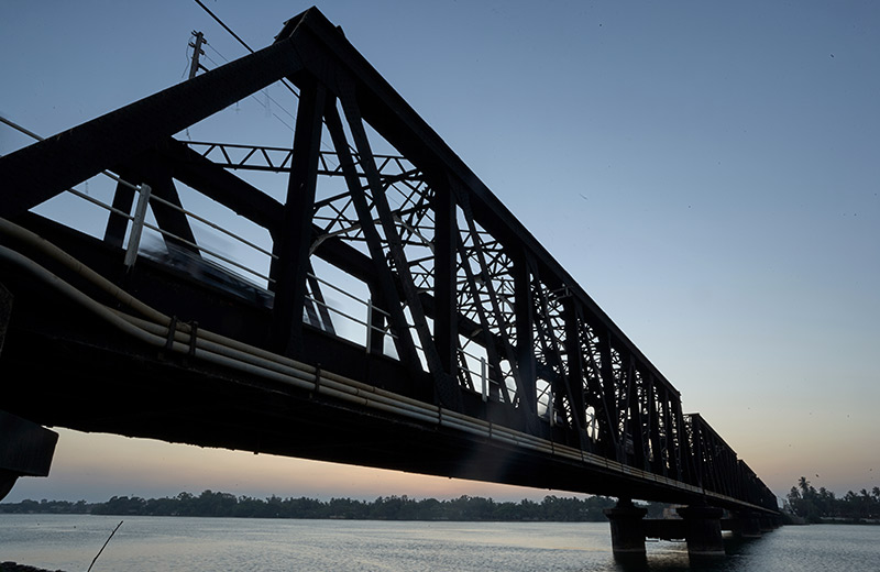 Kallady Bridge