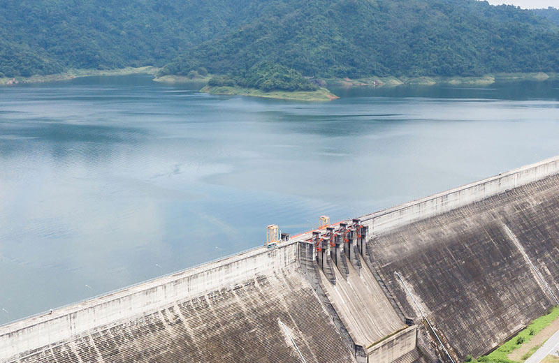 Broadlands Dam