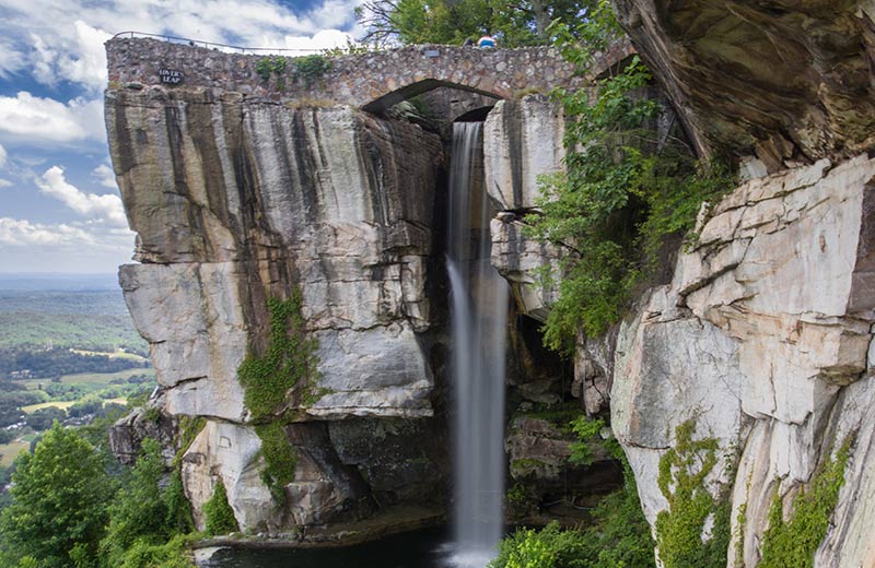 Lover’s Leap Waterfall <br/>Hatton
